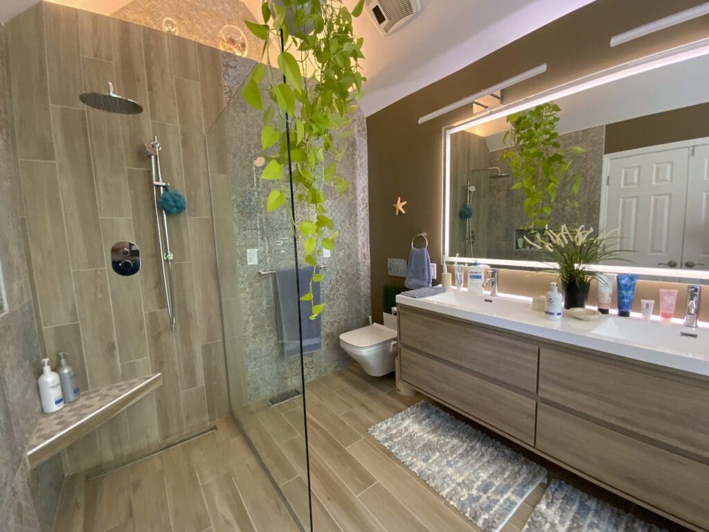 Contemporary Europan Bathroom Remodel Done For Client